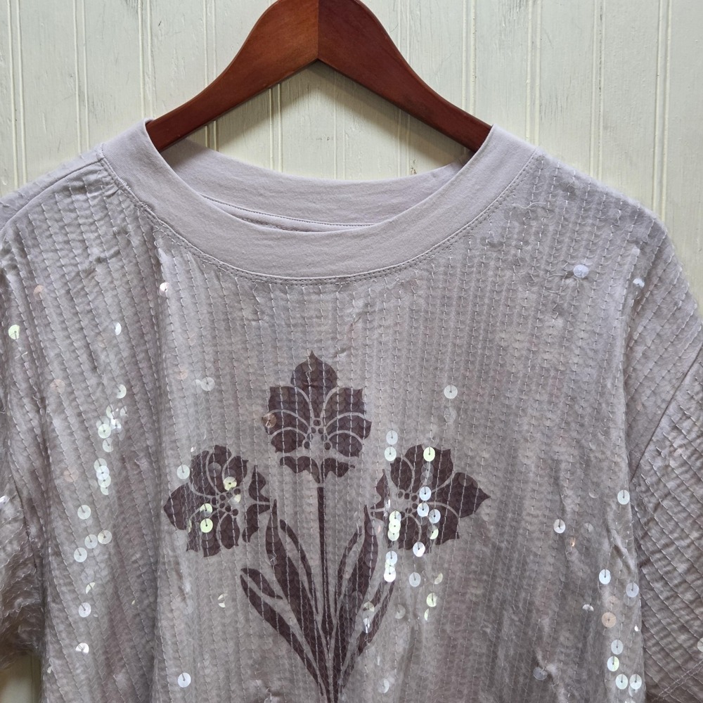 Anthropologie Shirt Womens Small Beige Sequin Floral Short Sleeve Cropped Top